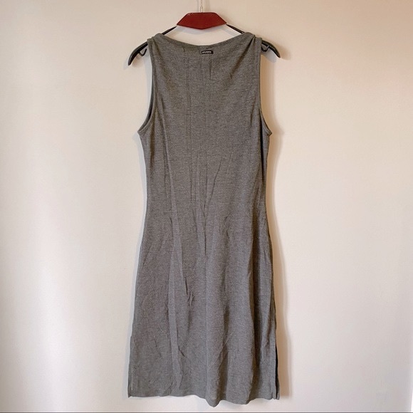Guess vintage sheath knit sleeveless dress - Size Medium - Picture 2 of 11